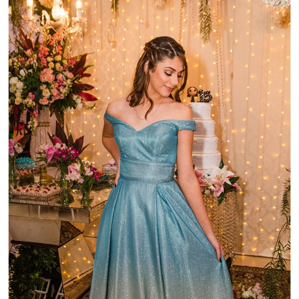 maquiagem debutante pele morena