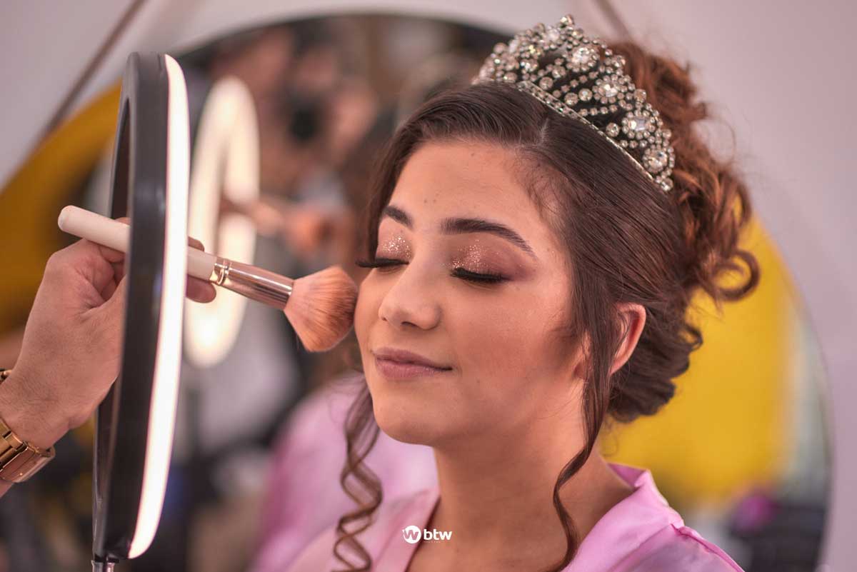 maquiagem debutante pele morena