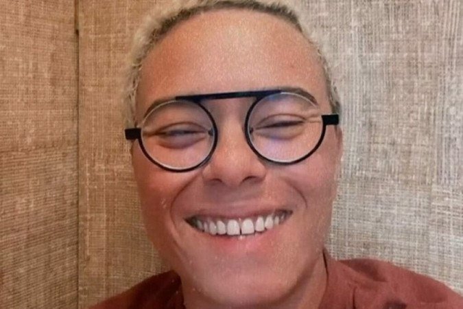 Óculos de Grau e Personalidade: O Caso Maria Gadú