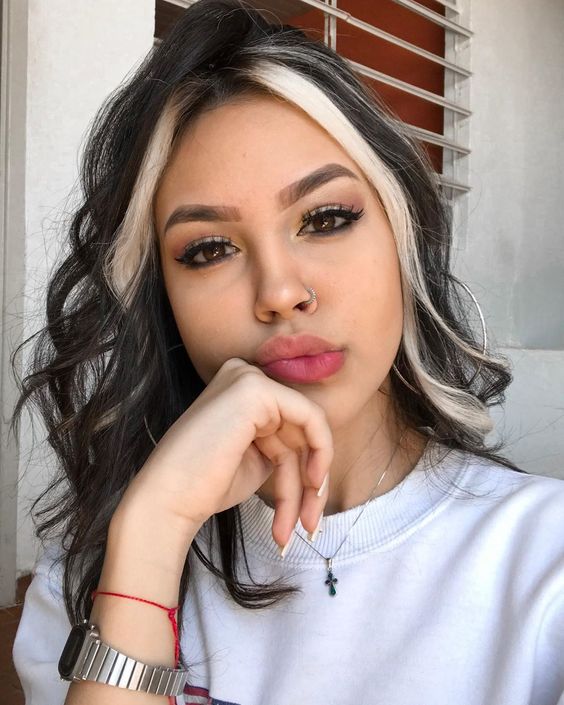 quanto custa fazer mecha branca no salão de beleza