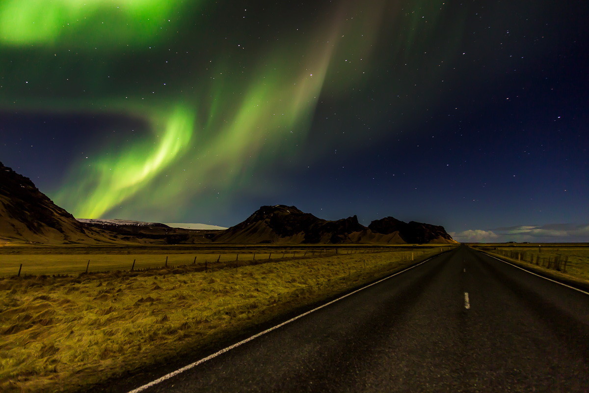 Como Planejar sua Viagem para Ver a Aurora Boreal na Islândia