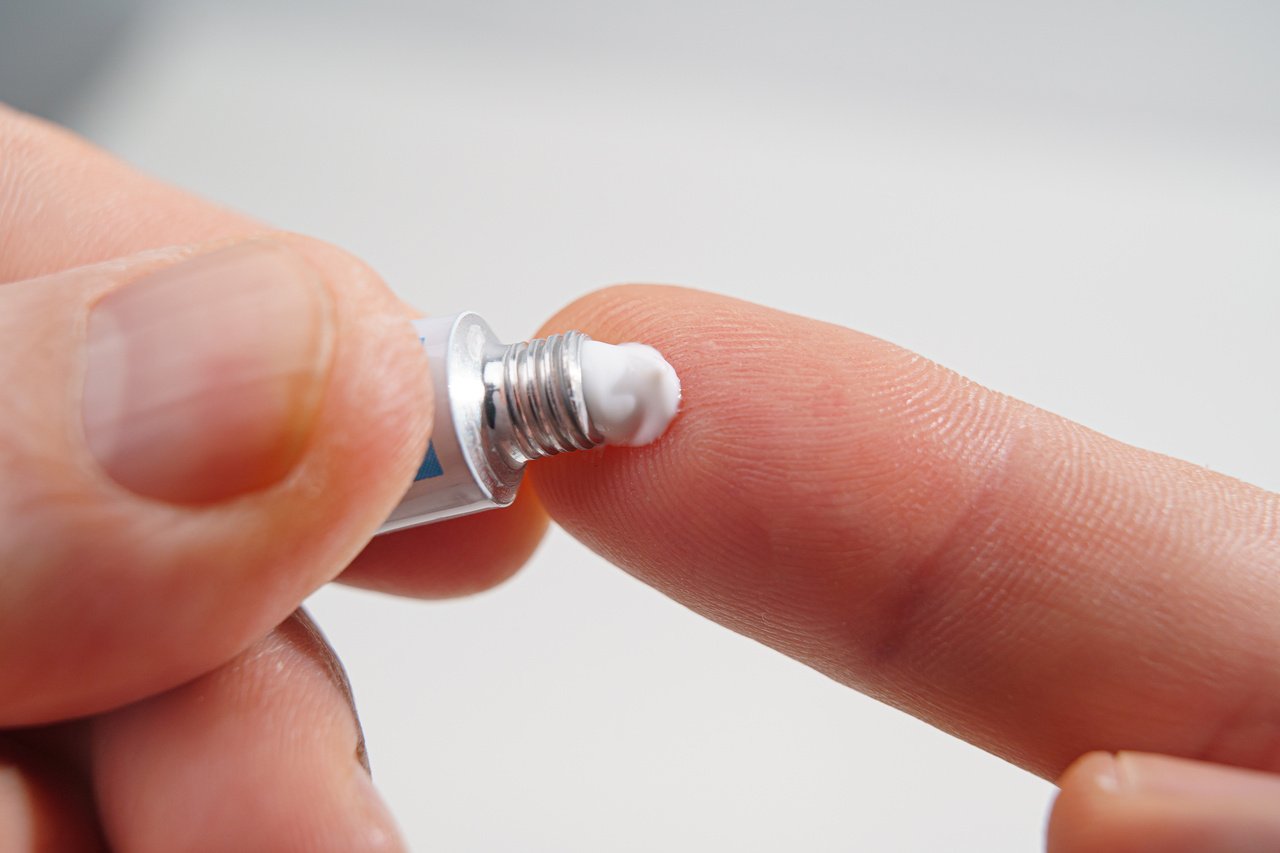 melhor pomada para espinhas