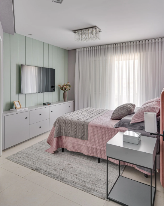 1. Navegando a Maioridade: Planejamento de Carreira aos 17 Anos
2. Saúde Mental na Adolescência: Estratégias de Bem-Estar para Jovens de 17 Anos
3. Segurança Online para Adolescentes: Proteção e Comportamento Digital aos 17 Anos
4. O Fim do Ensino Médio: Preparação para o Vestibular e o Futuro
5. Cultura e Identidade: Como Jovens de 17 Anos Moldam seu Estilo de Vida