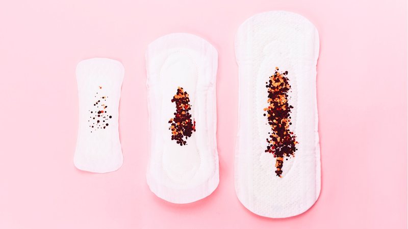 O Que o Sangramento Rosado Pode Indicar Sobre Sua Saúde Hormonal?