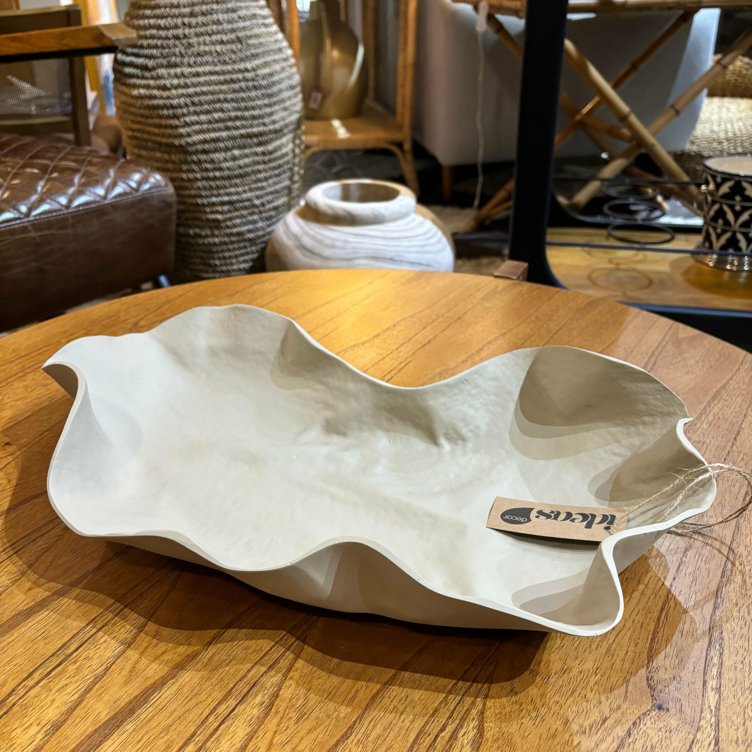 Guia Completo: Como Escolher a Mesa de Centro de Resina Perfeita para Sua Casa