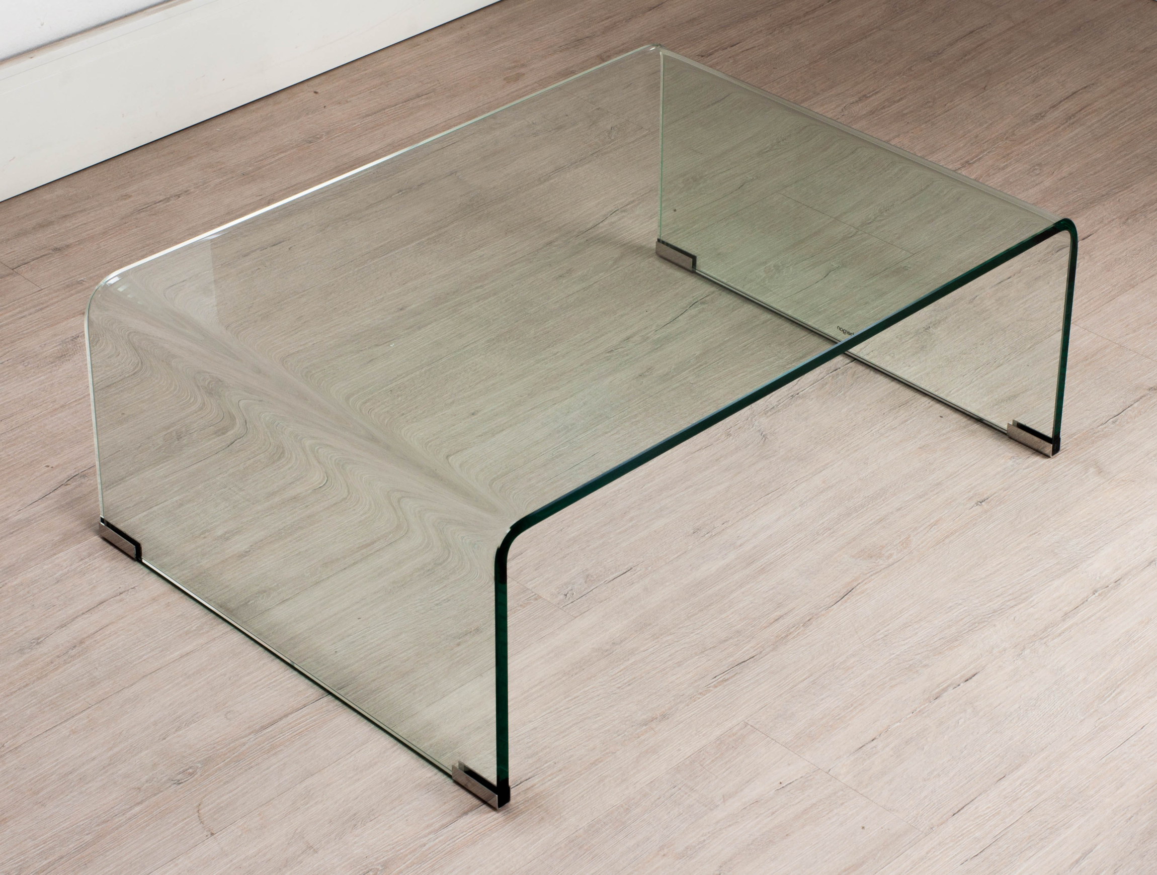 Mesa de centro de vidro com base de metal