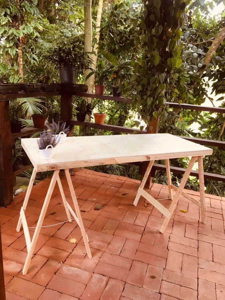 mesa de escritorio cavalete