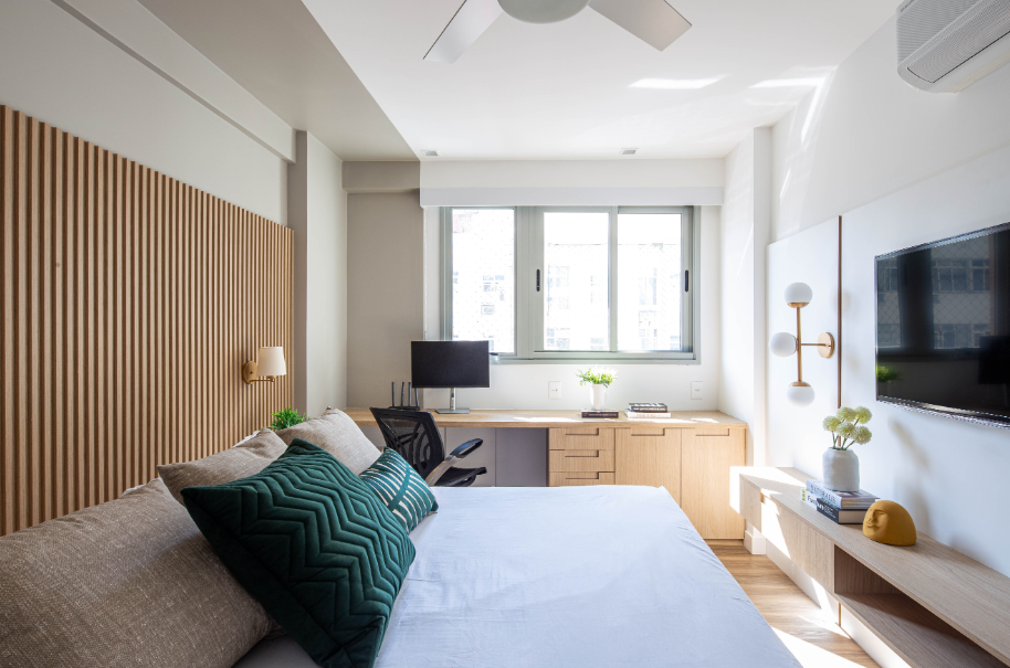 ideias de mesa de escritorio para quarto de casal pequeno