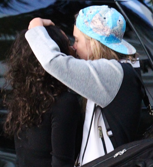 michelle rodriguez e cara delevingne