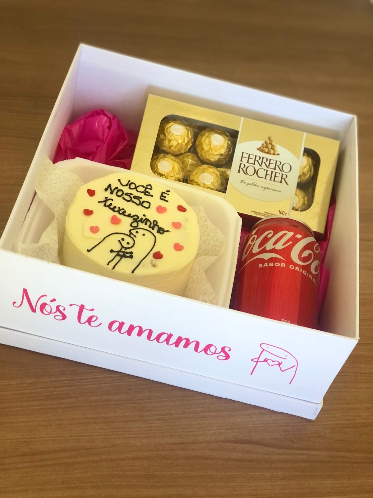 mini cesta de aniversário personalizada