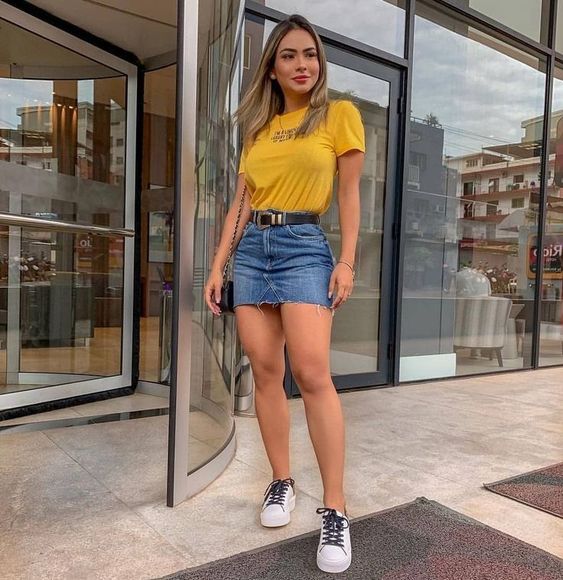 Mini saia jeans preta