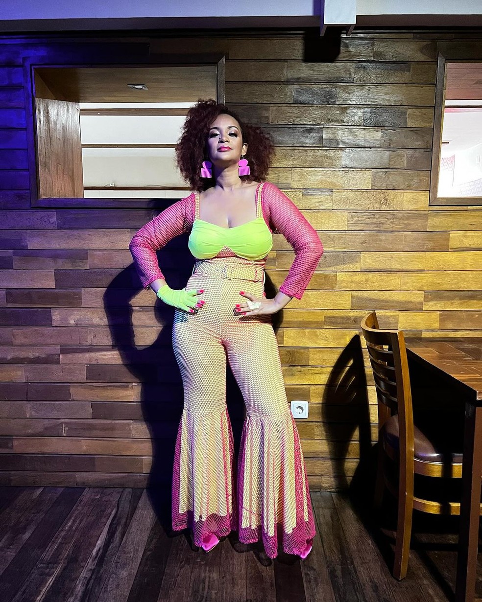 looks moda feminina 60 anos 2026 inspiradores