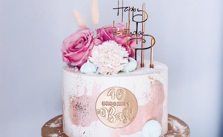 bolos de aniversário femininos