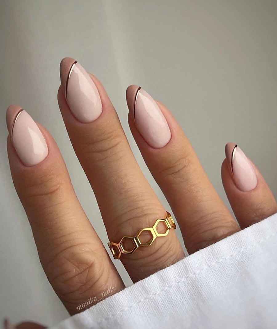 Inspirações de Nail Art com Ouro e Prata para o Ano Novo