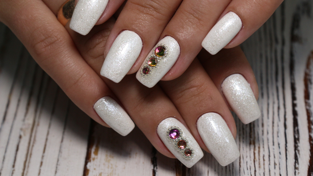 Como Fazer Unhas Francesinha Metalizada em Casa para o Réveillon