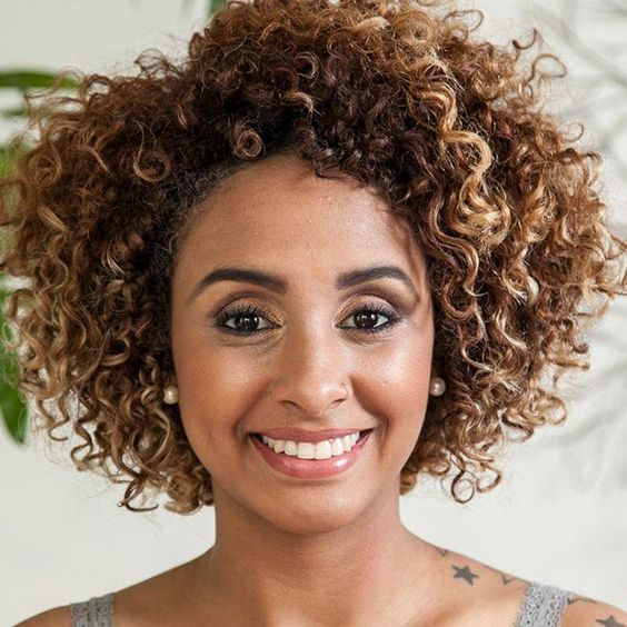 quanto custa pintar cabelo morena curto