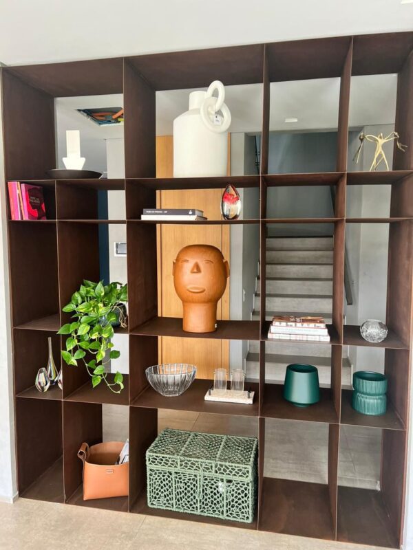 Como escolher a madeira ideal para seus móveis rústicos