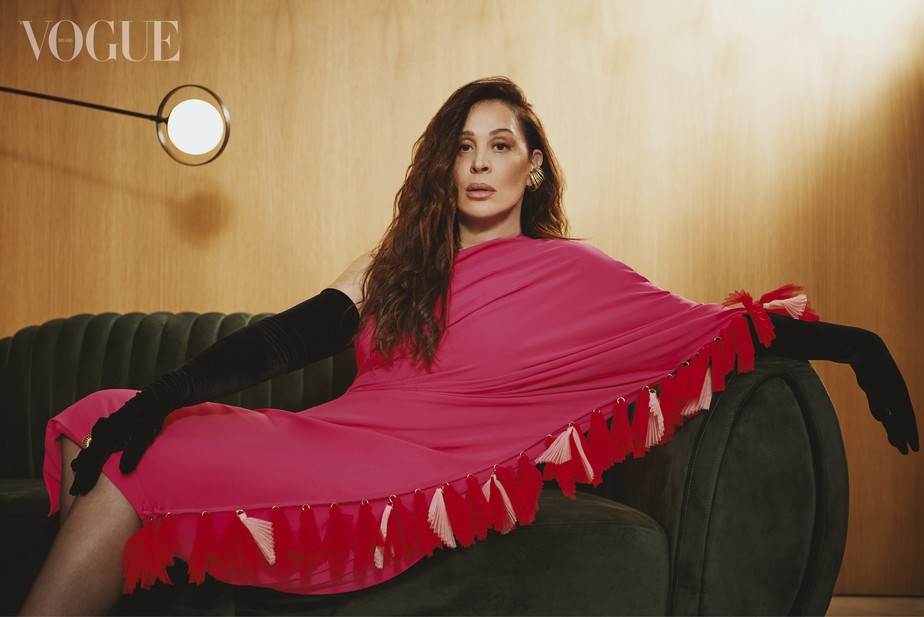 5 ideias de títulos:
1. A Mulher de Capricórnio: Desvendando a 