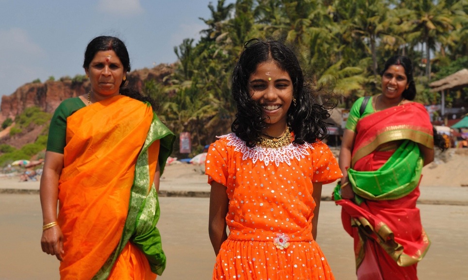 um símbolo cultural indiano.
2. Hijras: O terceiro gênero na Índia e seu papel social.
3. Gulabi Gang: Mulheres de rosa lutando contra a opressão.
4. A Corrente Humana: O protesto de 5 milhões de mulheres por igualdade.
5. Viajar sozinha para a Índia: Dicas de segurança e experiências.
