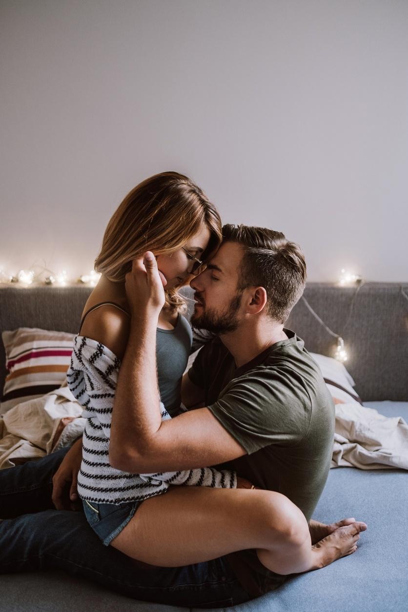 1. As Melhores Músicas para Criar o Clima Perfeito
2. Playlists de Sexo: Uma Curadoria para Todos os Gostos
3. Dicas Essenciais para Montar sua Playlist Íntima
4. Artistas que Dominam as Playlists de Sexo
5. Como a Música Influencia a Intimidade do Casal