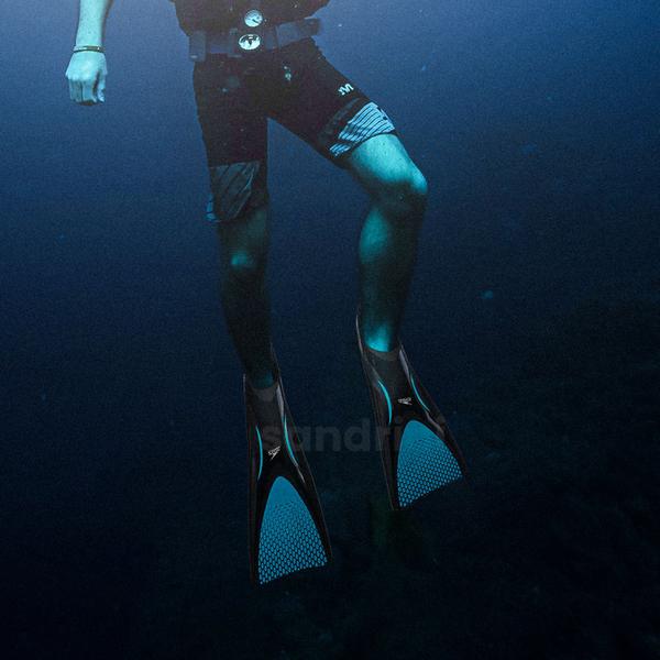 nadadeiras para natação e mergulho