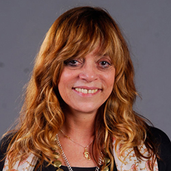 Análise de Temas Sociais em 'O Clone'