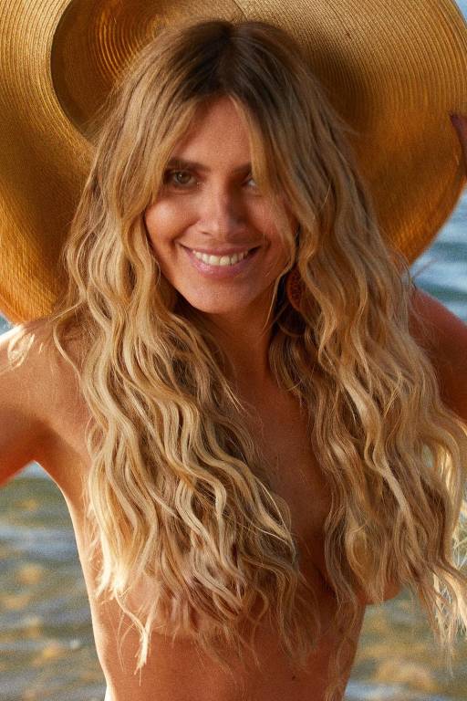 nudes carolina dieckmann