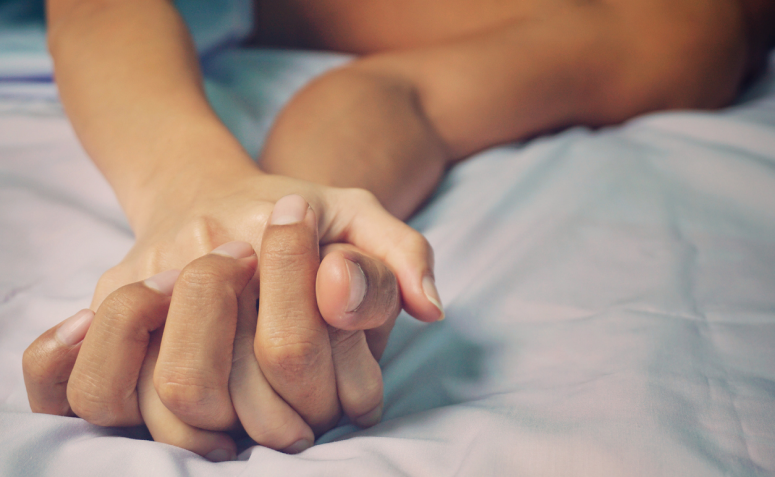 1. Pegging: Desmistificando a Prática Sexual. 2. Guia Completo de Pegging para Iniciantes. 3. Pegging e Orientação Sexual: Entenda a Relação. 4. Os Benefícios do Pegging para o Prazer Anal. 5. Dicas Essenciais para uma Experiência de Pegging Segura e Prazerosa.