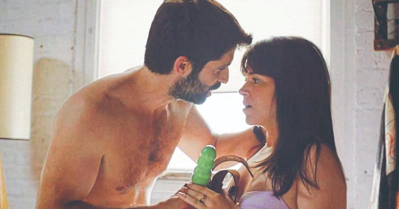 1. Pegging: Desmistificando a Prática Sexual. 2. Guia Completo de Pegging para Iniciantes. 3. Pegging e Orientação Sexual: Entenda a Relação. 4. Os Benefícios do Pegging para o Prazer Anal. 5. Dicas Essenciais para uma Experiência de Pegging Segura e Prazerosa.