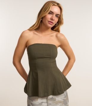 Peplum: A história por trás da tendência