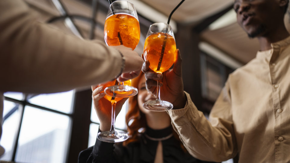 o que significa coquetel