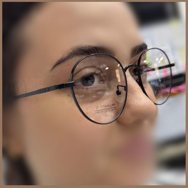 A história por trás dos óculos gatinho