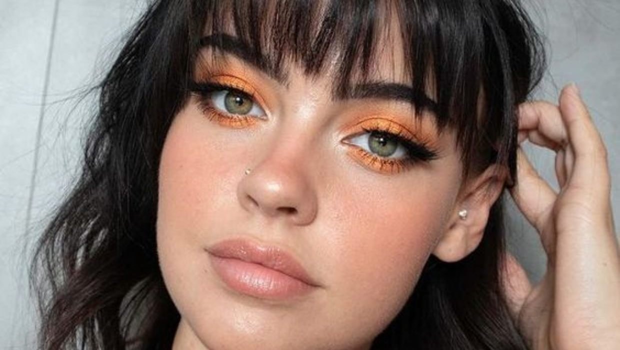 1. O que é Icterícia Ocular e Seus Sinais?
2. Olhos Âmbar e Cor de Mel: Raridade Humana
3. Tendências de Maquiagem: O Poder do Olho Laranja
4. Olhos Laranjas na Natureza: Um Fenômeno Animal
5. Quando a Cor dos Olhos Indica um Problema de Saúde?