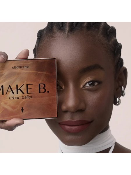 Tendências de Maquiagem: Como Usar Paletas de Sombras para Criar Looks Incríveis