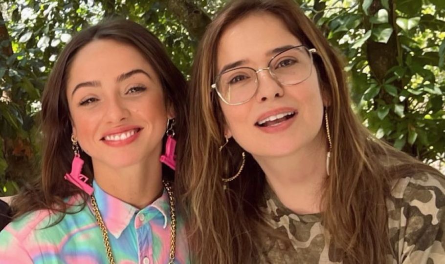 1. Paloma Duarte e seus 3 filhos: Conheça cada um deles. 2. A semelhança impressionante entre Paloma Duarte e suas filhas. 3. Ana Clara Winter: A filha atriz de Paloma Duarte. 4. Antônio Ferrari: O caçula de Paloma Duarte e Bruno Ferrari. 5. A vida familiar de Paloma Duarte: Um resumo.