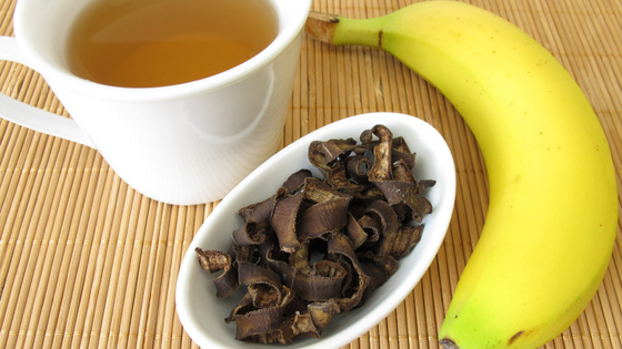 infusão de casca de banana para dormir