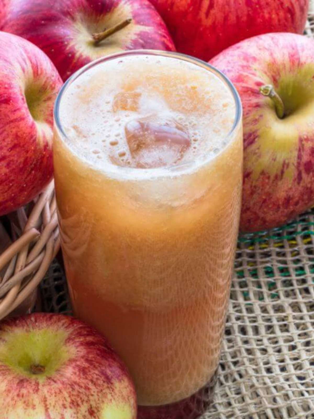 Suco de Maçã com Couve para Detox