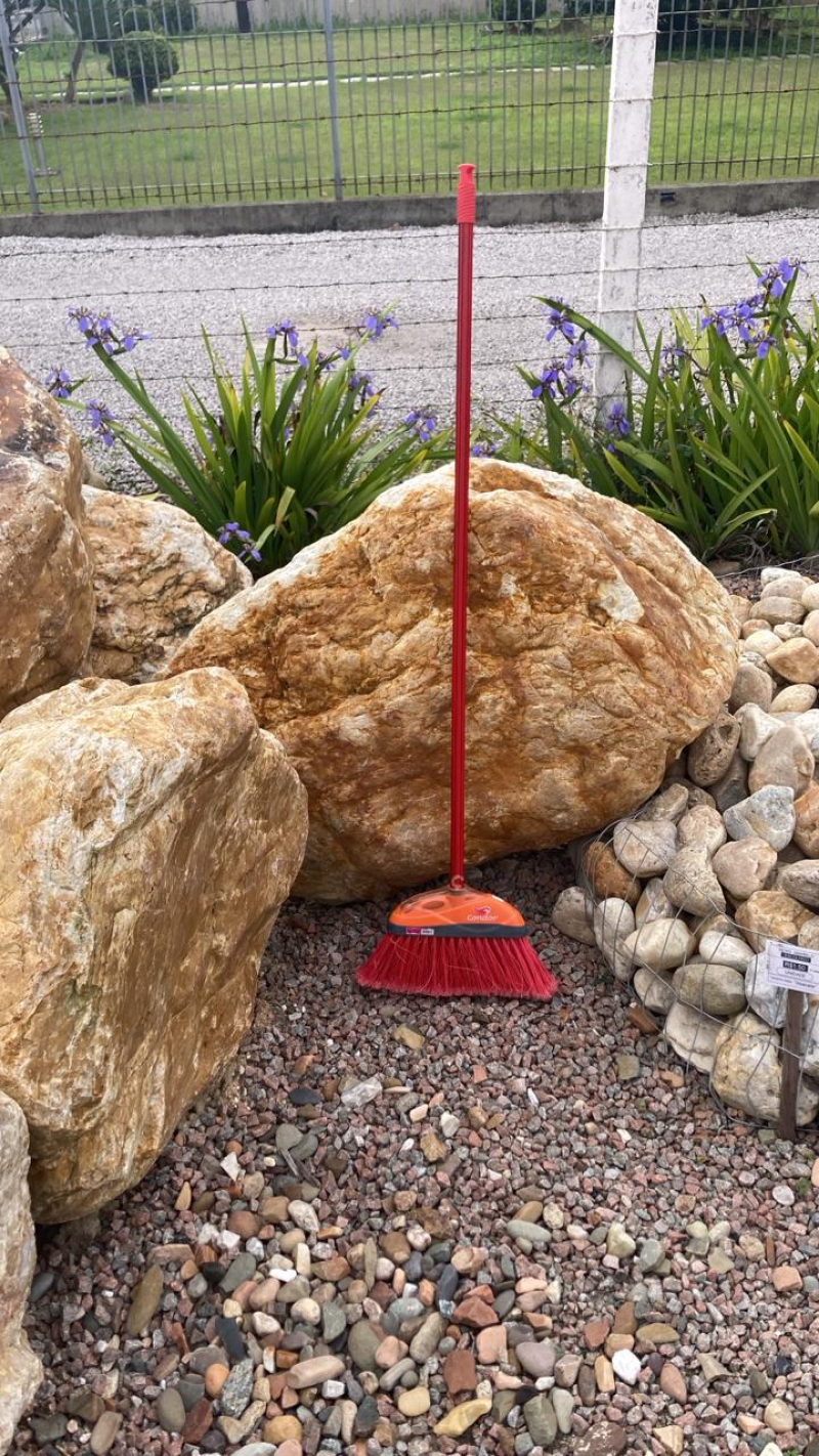 Bombas e Filtros para Cascatas: Escolha a Melhor Opção para seu Projeto