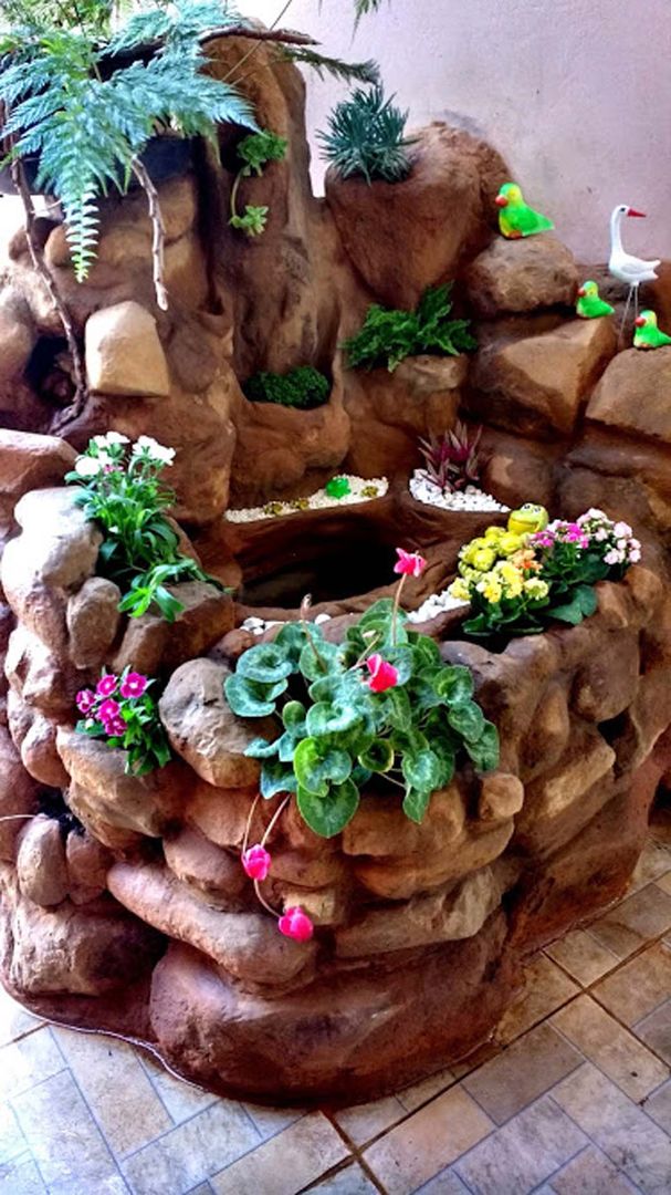 Guia Completo: Como Construir uma Cascata de Pedra Natural em seu Jardim