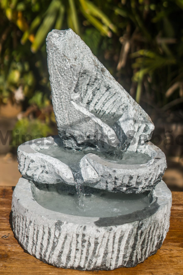 Bombas e Filtros para Cascatas: Escolha a Melhor Opção para seu Projeto