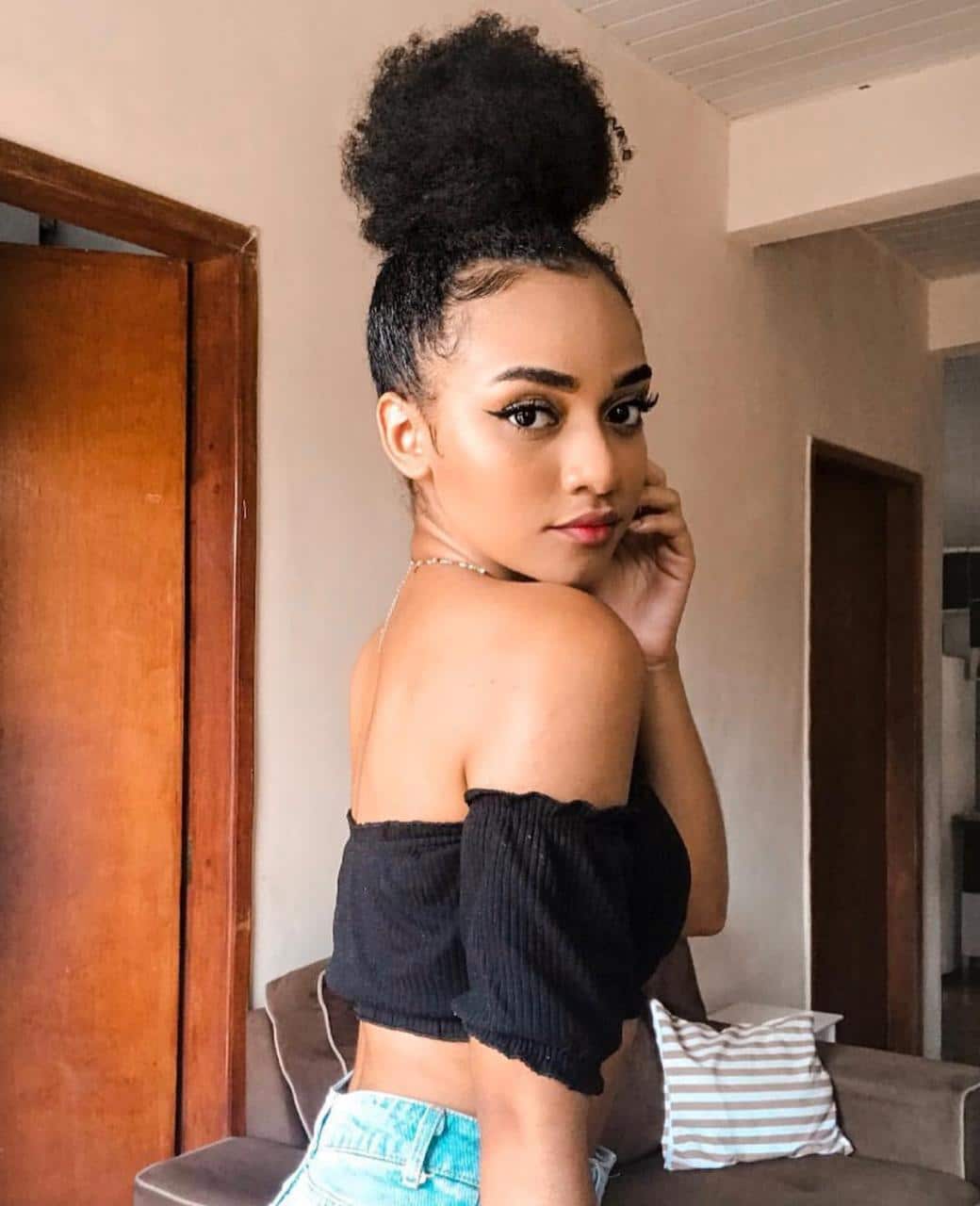 penteado cabelo cacheado vs cabelo liso qual escolher