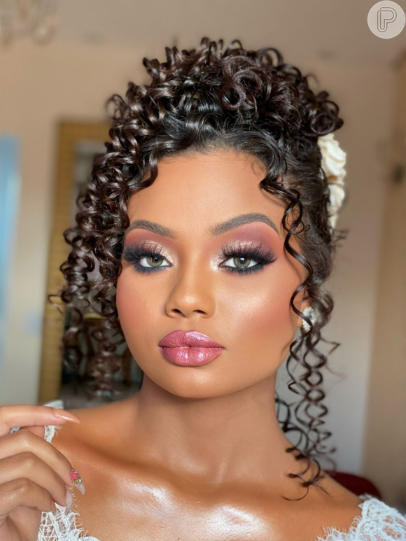 penteado cabelo cacheado casamento