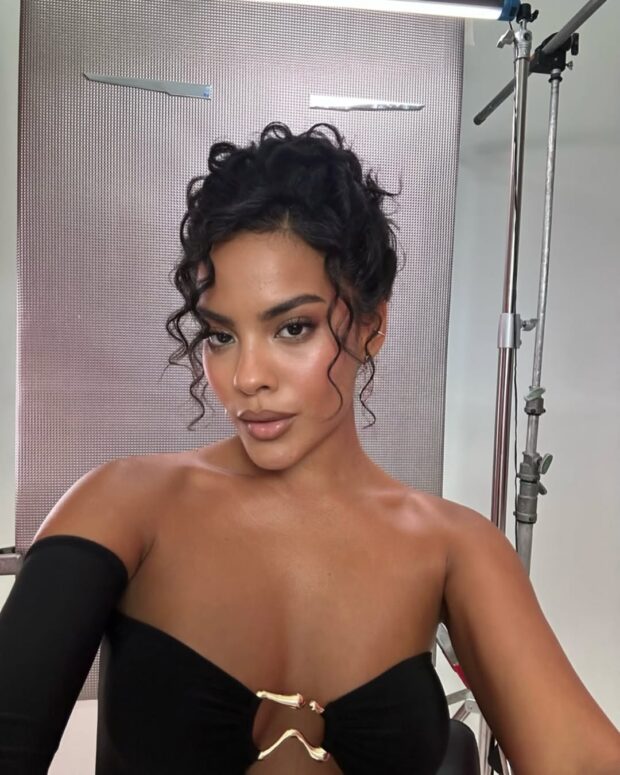 Produtos Essenciais para Finalizar Cabelos Cacheados Curtos