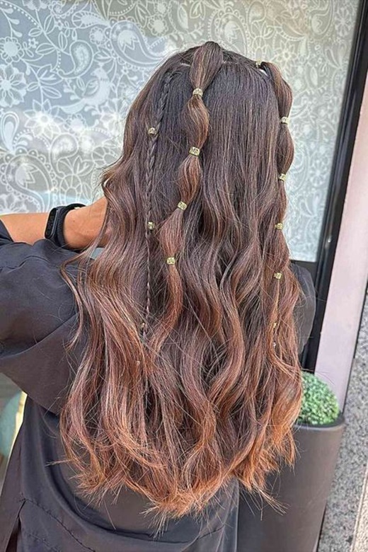 penteado de trança cabelo cacheado