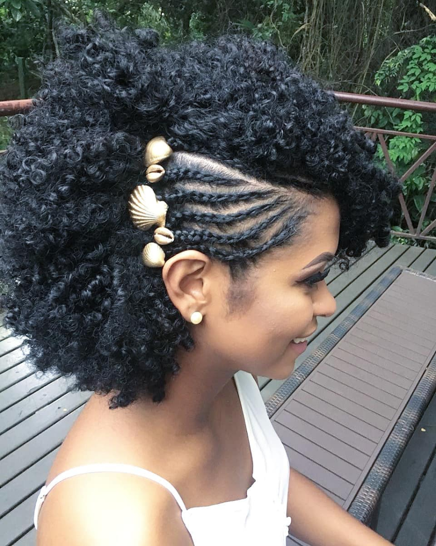 penteado de trança cabelo cacheado