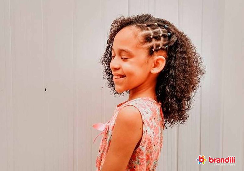 penteado infantil cabelo cacheado facil