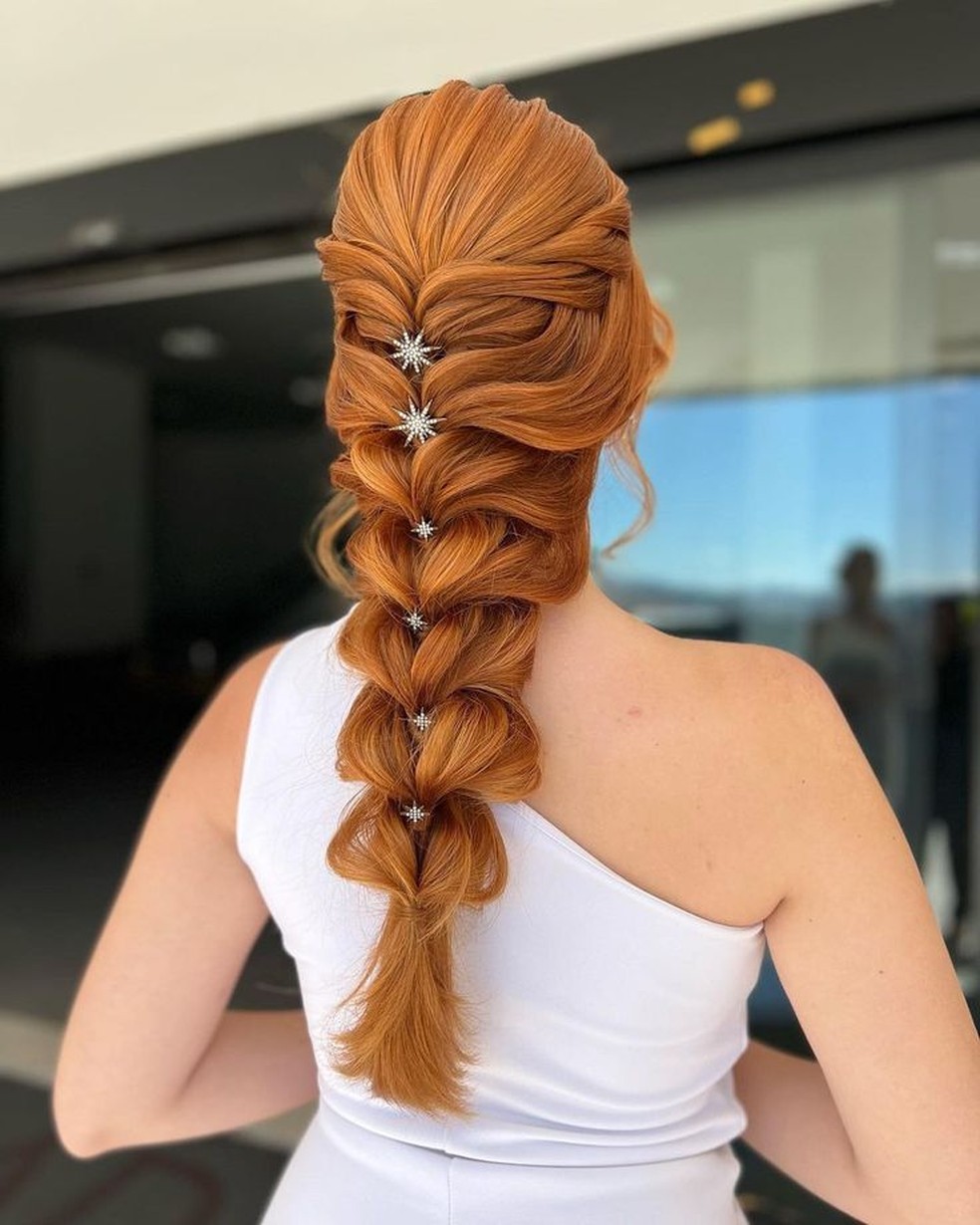 penteado para cabelo medio com trança