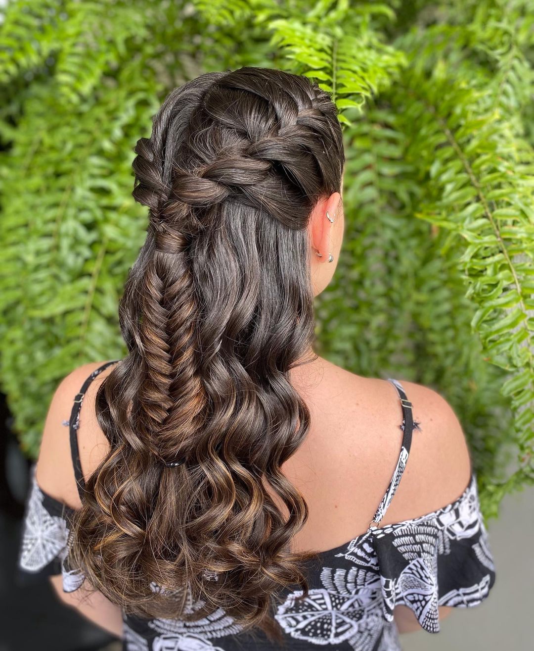 penteado trança lateral cabelo solto para casamento