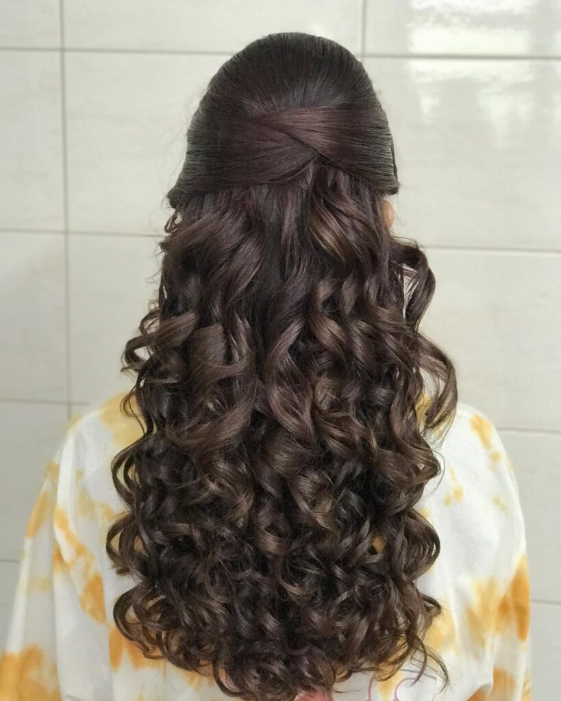 penteados para formatura com cabelo solto e liso