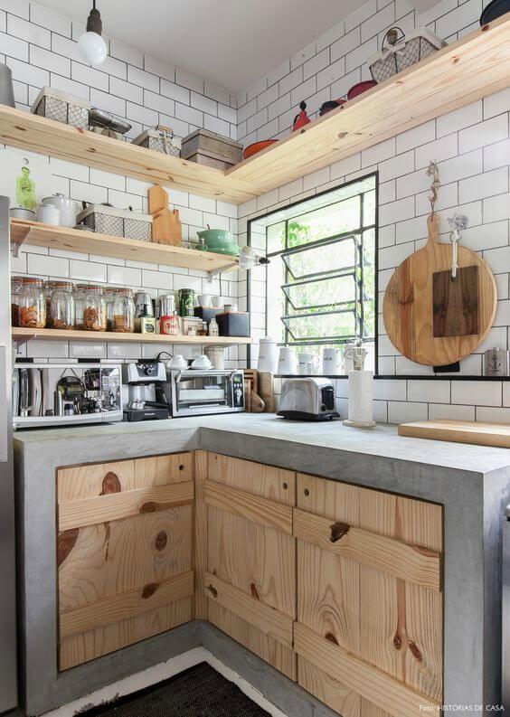 pequeno armario de cozinha